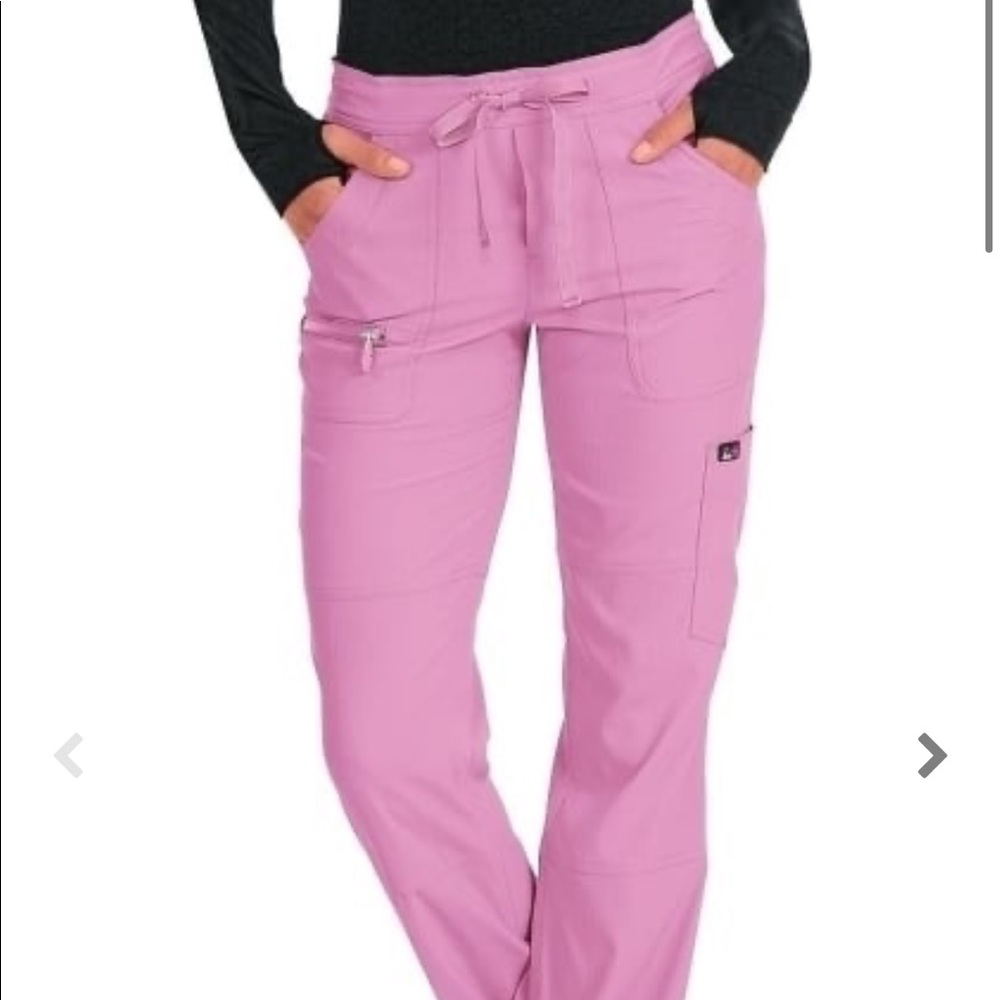 Scrub set